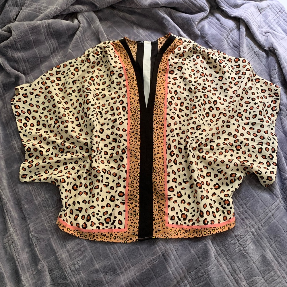 VICI Kimono top